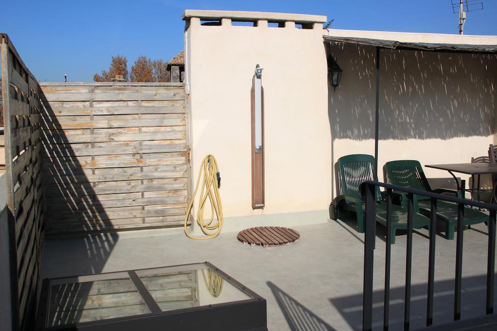 A La Terrasse D'Avignon Apartment Room photo